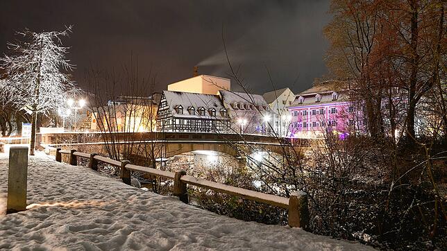 Blick vom Weg des Museums Biedermann in Richtung Schützenbrücke.