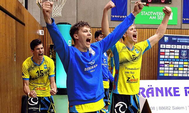 Bild 25: Jahresabschluss bei den Volleyballern des TSV Mimmenhausen. Wir haben die besten Bilder!