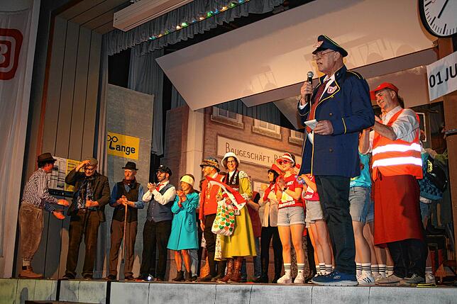 Bild 17: Kolpingsball in Meßkirch: So ausgelassen wurde gefeiert – alle Bilder