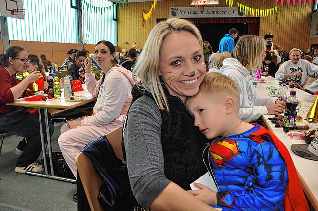 Bild 17: Viel Spaß beim Kinderball in Leimbach