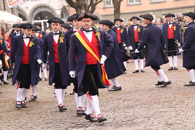 Bild 6: Schwerttanz beim Narrentag: In Bildern und Videos zum Nacherleben