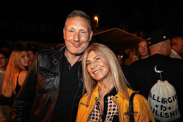 Bild 24: Sonne, Wein und gute Laune - hier gibt es die schönsten Fotos vom Weinfest 2025