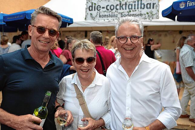 Bild 9: Bilder vom Weinfest Konstanz 2024: Feiern auf dem Stephansplatz