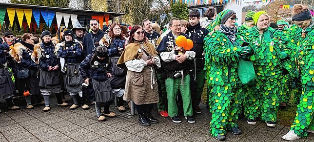 Bild 23: Ausnahmezustand in Wutöschingen: Der Rathaus-Sturm am schmutzigen Dunschtig in Bildern
