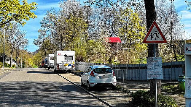 An der Seebodenstraße in Wehr sollen Elterntaxi-Haltestellen eingerichtet werden. Dafür müssen Wohnmobile weichen und dürfen hier nicht ...