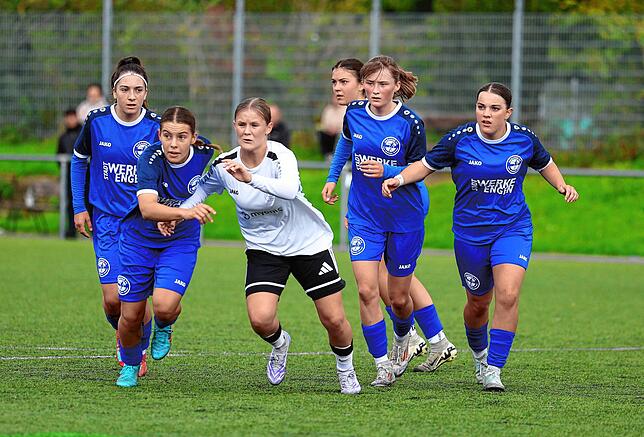 Bild 45: Unsere große Bildergalerie vom Oberliga-Spiel der B-Mädchen des Hegauer FV gegen den FV Deuchelried