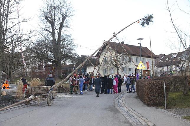 Bild 10: Schmotziger Donnerstag in Mühlingen: Unvergessliche Momente in einzigartigen Bildern!