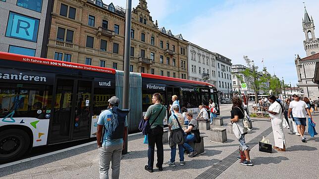 Ab dem 12. Oktober ist der Bahnhofplatz wieder Dreh- und Angelpunkt der Konstanzer Buslinien. Es ändert sich einiges, denn dann fahren ...