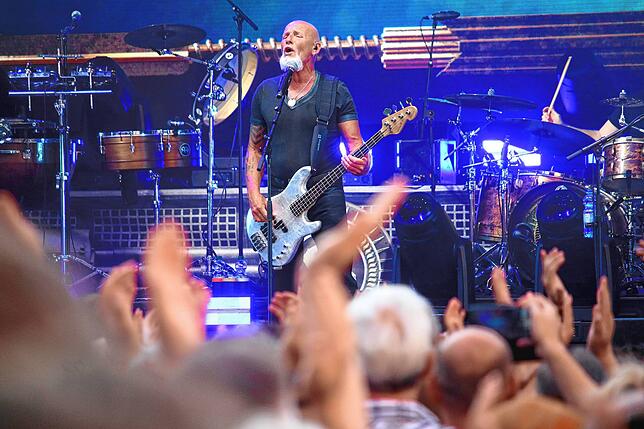 Bild 3: Santiano rocken auf dem Schlossplatz (Teil 1)