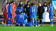 Sorge um Daniel Mundinger: Der Routinier des TuS Stetten verletzte sich beim 4:3-Sieg gegen den FC Schlüchttal schwer an der Schulter ...