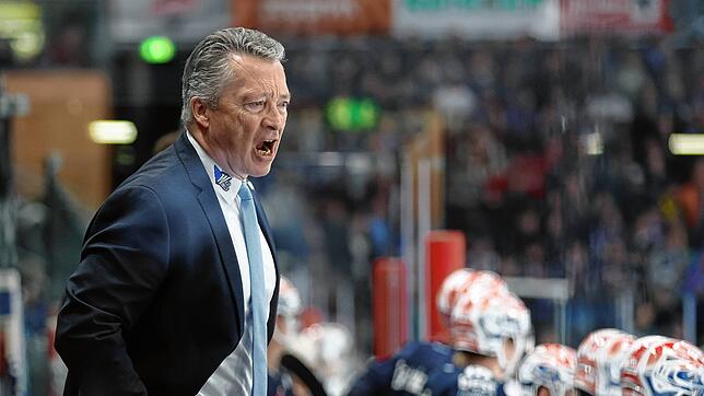 Schwenningens Chefcoach Harold Kreis war mächtig angefressen nach dem Auftritt seiner Mannschaft gegen die Nürnberg Ice Tigers.