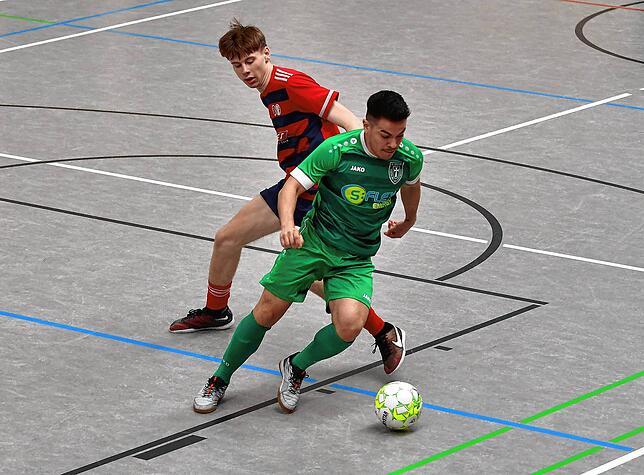 Bild 17: SC Niederhof/Binzgen unterliegt FC Freiburg-St. Georgen im Futsal-Halbfinale – und wir haben Fotos!