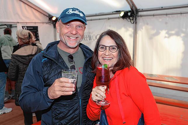 Bild 12: Gute Stimmung und Musik im Konstanzer Hafen – das ist bei der Bodenseewoche los