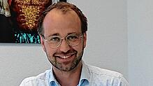 Er hat als Familienvater, Unternehmer und Vereinsvorsitzender den Einblick in viele Themenbereiche. Lukas Dieterle regiert für die FDP ...