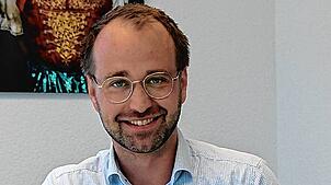 Er hat als Familienvater, Unternehmer und Vereinsvorsitzender den Einblick in viele Themenbereiche. Lukas Dieterle regiert für die FDP ...