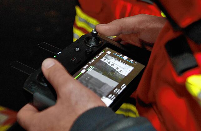 Bild 16: Feuerwehr, THW und DRK üben gemeinsam den Ernstfall. Hier gibt es die Bilder!