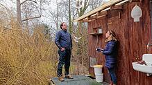 Taube im Anflug! Michael Begale im Gespräch mit SÜDKURIER-Mitarbeiterin Nicole Burkhart über seine Leidenschaft Brieftauben.