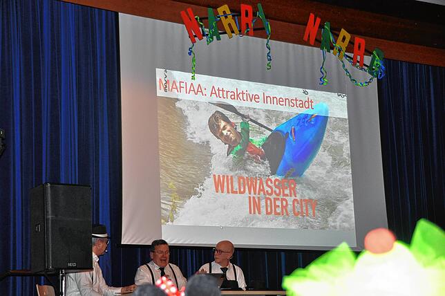 Bild 19: Eindrücke vom festlichen Ball der Historischen Narrenzunft Markdorf in Bildern