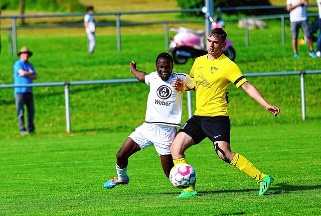 Bild 2: Die besten Bilder vom Bezirksliga-Topduell zwischen dem FC Öhningen-Gaienhofen und dem SC Markdorf