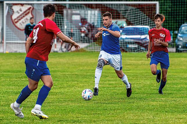 Bild 39: SG Höchenschwand/Häusern gewinnt gegen SV Stühlingen mit 2:1 – und wir haben Bilder!