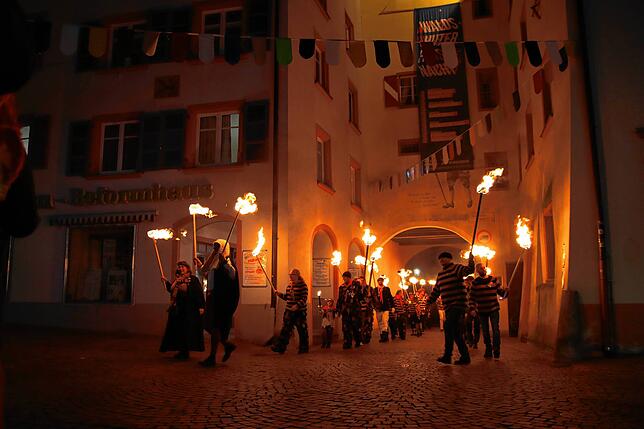Bild 2: So schaurig-schön war der Nachtumzug in Waldshut