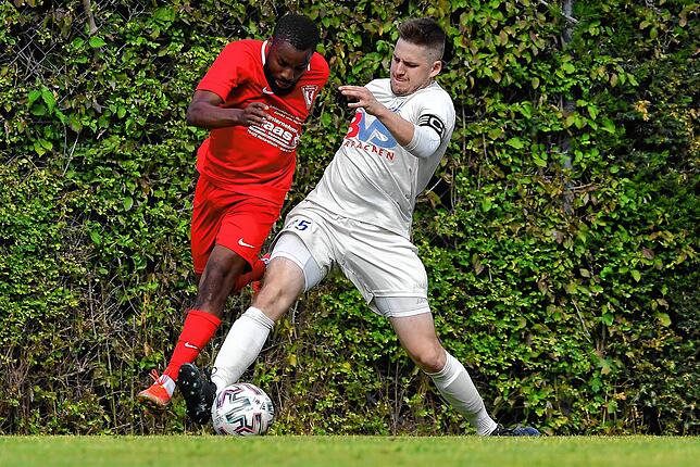 Bild 9: FC Erzingen verliert beim SV Ballrechten-Dottingen mit 0:4 &ndash; und wir haben Bilder!