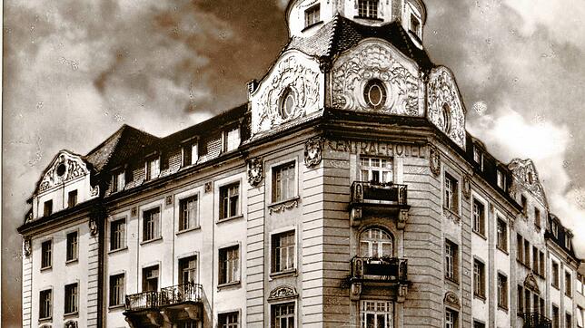 Das Central Hotel kann als ein Beispiel für die prägende Bedeutung von Gebäuden im Singener Gründerzeit-Quartier genommen werden &ndash; ...