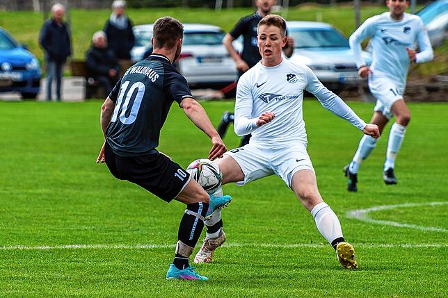 Bild 40: SV Waldhaus besiegt den SV Rheintal glatt mit 4:0 &ndash; und wir haben Bilder!