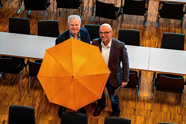 In der Neckarhalle Schwenningen im Januar 2019. Eine Führung mit Andreas Dobmeier und dem Bauamts-Mitarbeiter Dieter Kleinhans.