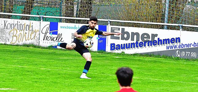 Bild 25: SV Nöggenschwiel besiegt den FC Dachsberg mit 8:1 – und wir haben Fotos!