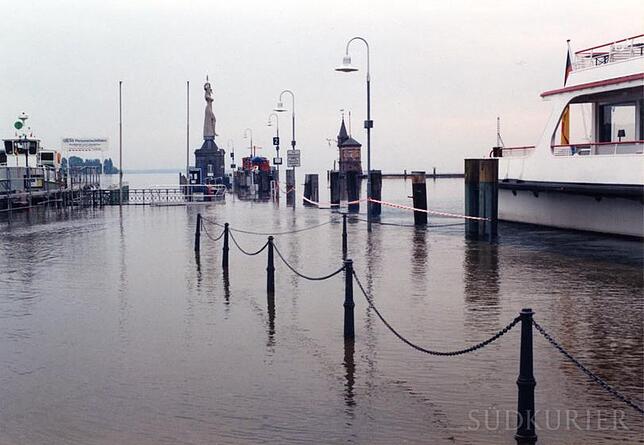 Der Konstanzer Hafen 1999.