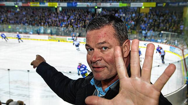 Eishockey-Experte Matthias Hoppe verfolgt die Schwenninger Wild Wings seit Jahren &ndash; und freut sich auf die kommende Saison.