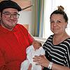 Heiligabend um 0.53 Uhr kam die kleine Natasha Czörgö im Klinikum Friedrichshafen zur Welt. Ihre Eltern Richard Czörgö und Ildiko ...