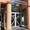 Das Gesundheitsamt des Landkreises Waldshut in der Waldshut-Tiengener Innenstadt (die Aufnahme entstand im März 2020).