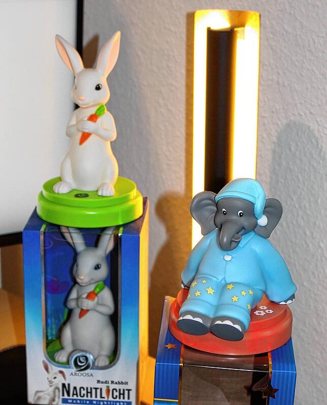 Rudi, der Hase, und Elefant Benjamin Blümchen sollen Licht in die Kinderzimmer bringen.