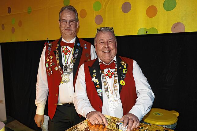 Bild 39: Früher Start in eine lange Fasnacht! Alle Bilder vom ersten Bunten Abend in Konstanz