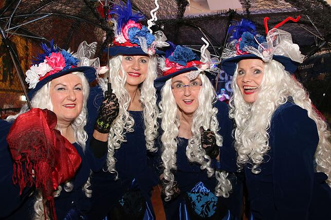 Bild 15: Bilder von der Wiiberfasnacht in Bad Säckingen
