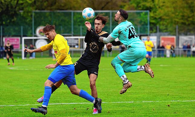 Bild 1: Unsere große Bildergalerie vom Pokal-Derby zwischen dem TSV Singen und dem FC Singen 04
