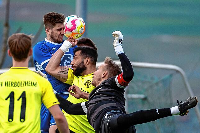 Bild 7: FC Erzingen verliert Partie gegen FV Herbolzheim nach 2:0-Führung mit 2:4 &ndash; und wir haben Bilder!