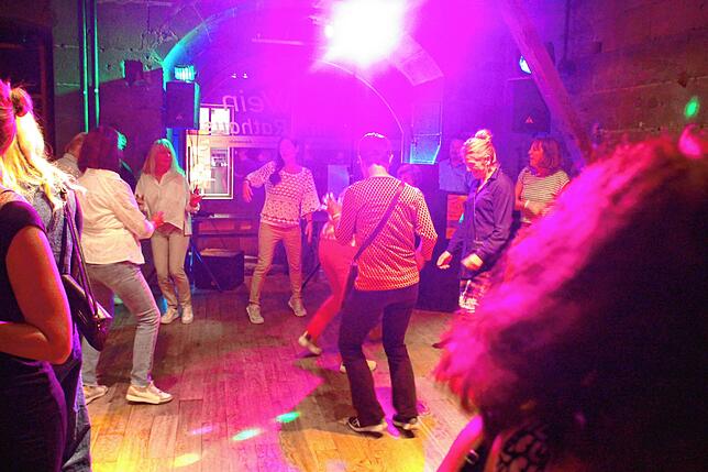 Bild 13: &bdquo;Überlingen tanzt&ldquo;: Bilder der Musiknacht &ndash; Teil 2