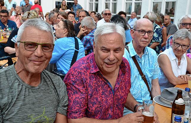 Bild 31: Five Senses sorgen für Unterhaltung auf dem Markdorfer Schlossplatz – hier gibt's die Bilder!