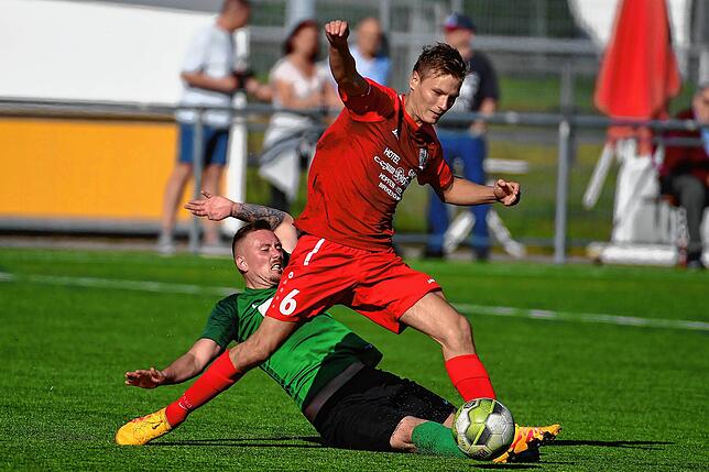 Bild 19: SV Herten setzt sich mit 3:1 gegen den weiter punktlosen FC Schlüchttal durch &ndash; und wir haben die Bilder!
