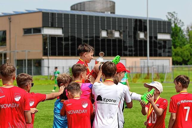 Bild 18: Unsere Bildergalerie vom Pokalfinale der D-Junioren zwischen dem FC Pfaffenweiler und SG Peterzell!