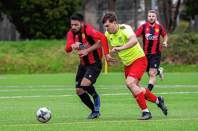 Bild 1: FSV Rheinfelden feiert 12:0-Kantersieg gegen Freiburger FC U23 &ndash; und wir haben Bilder!
