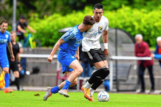 Bild 12: SV 08 Laufenburg und SV Weil trennen sich 4:4 &ndash; und wir haben Bilder!
