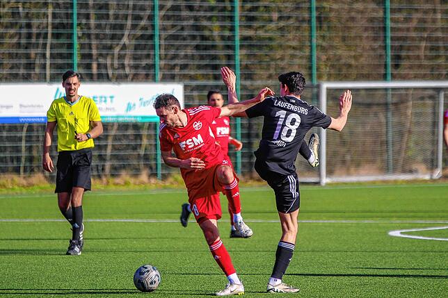 Bild 14: SV 08 Laufenburg besiegt den FSV Rot-Weiß Stegen mit 2:0 – und wir haben Fotos!