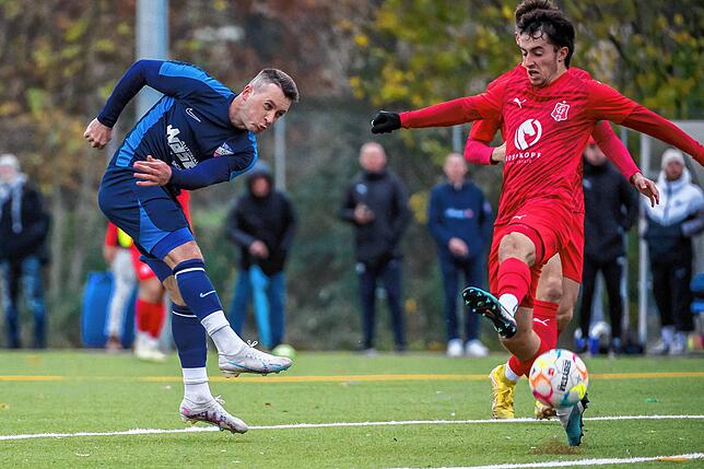 Bild 17: VfB Waldshut muss sich mit 2:2 gegen die U23 des Freiburger FC begnügen &ndash; und wir haben Bilder!