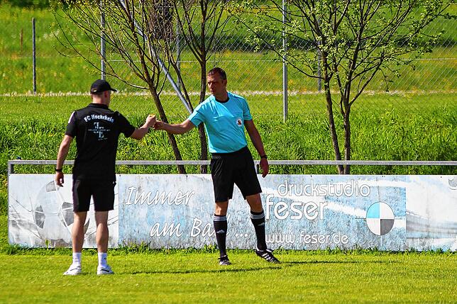 Bild 14: FC Hochrhein gewinnt Derby gegen SC Niederhof/Binzgen mit 3:1 – und wir haben Bilder!