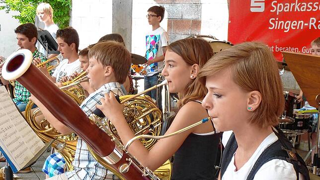 Auch das Orchester der Jugendmusikschule präsentiert sich. Bild: Stadt Singen