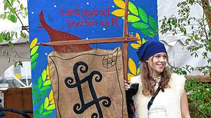Bild : Tausende Besucher tauchten beim siebten "Stettener Spectaculum", 25.-27. Juli, ins Mittelalter ein